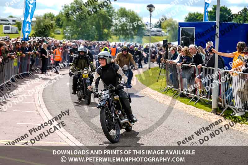 Vintage motorcycle club;eventdigitalimages;no limits trackdays;peter wileman photography;vintage motocycles;vmcc banbury run photographs